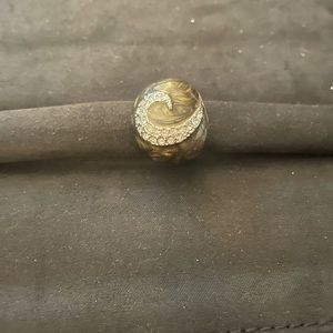 Leopard design with rhinestones